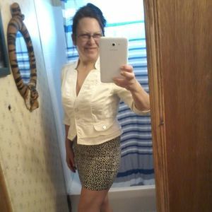 Meet your Posher, Candie